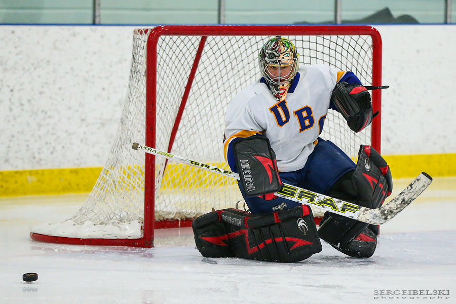 mount royal university hockey sergei belski photo